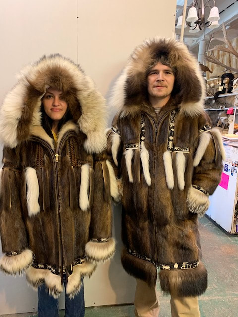 Eskimo Fur Coat – Tradingbasis